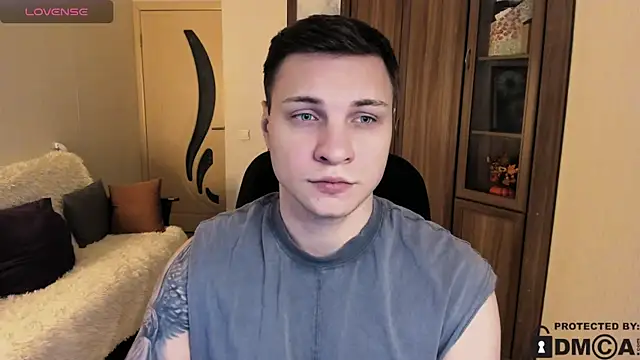 handsome guy01 online show from 11.22.25