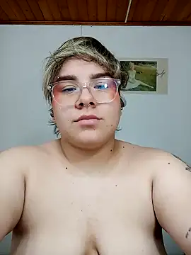 Snapshot of amalia_love chatting on 01.30.25 amalia love online show from 01.30.25