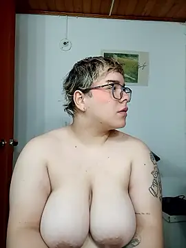 Snapshot of amalia_love chatting on 01.16.26 amalia love online show from 01.16.26