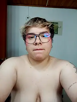 Snapshot of amalia_love chatting on 01.18.26 amalia love online show from 01.18.26