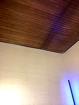 Praga Pink online show from 11.12.25