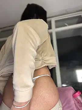 Praga Pink online show from 02.15.26