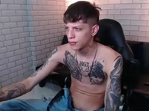 Snapshot of Adam_hard_ chatting on 01.07.25 Adam hard  online show from 01.07.25