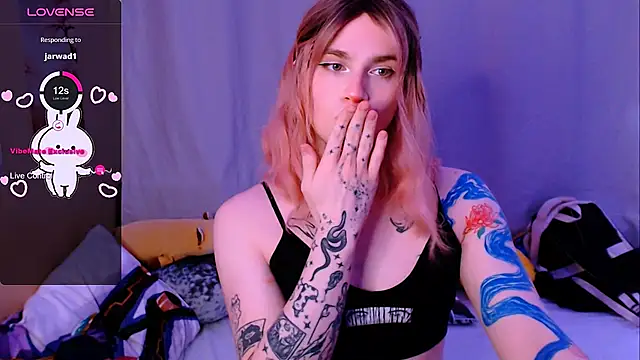 Snapshot of Alice_Hells chatting on 02.13.26 Alice Hells online show from 02.13.26