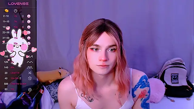 Snapshot of Alice_Hells chatting on 02.18.26 Alice Hells online show from 02.18.26