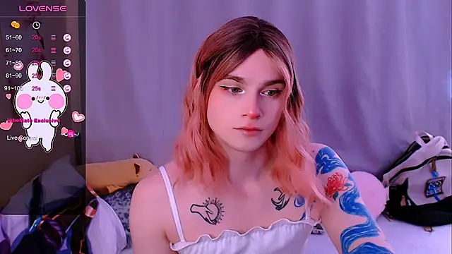 Snapshot of Alice_Hells chatting on 02.20.26 Alice Hells online show from 02.20.26