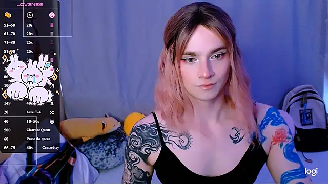 Snapshot of Alice_Hells chatting on 06.13.26 Alice Hells online show from 06.13.26