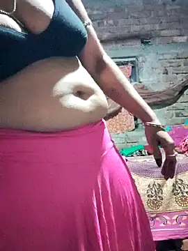 Hotty-dola online show from 12.24.24