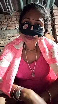 Hotty-dola online show from 12.31.24