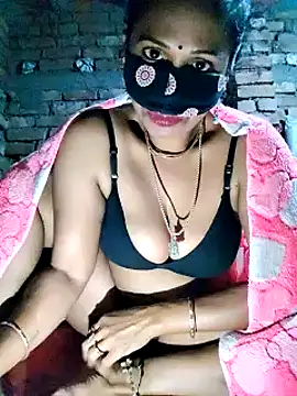 Hotty-dola online show from 01.05.25