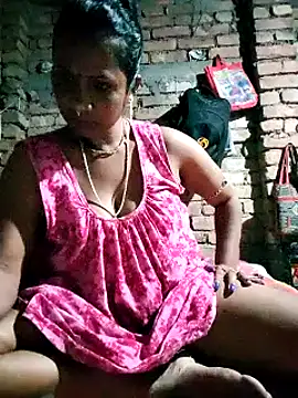 Hotty-dola online show from 02.17.25