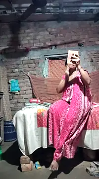 Hotty-dola online show from 02.22.25