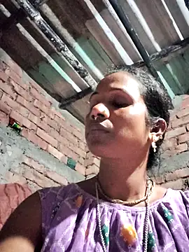 Hotty-dola online show from 09.12.25