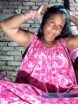 Hotty-dola online show from 09.16.25