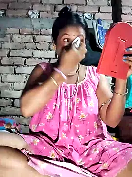 Hotty-dola online show from 09.18.25