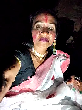 Hotty-dola online show from 10.03.25