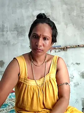 Hotty-dola online show from 10.21.25