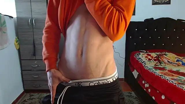 Snapshot of samael1107 chatting on 10.24.25 samael1107 online show from 10.24.25