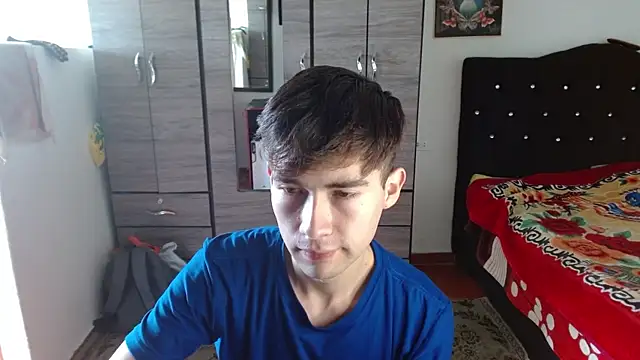 Snapshot of samael1107 chatting on 11.10.25 samael1107 online show from 11.10.25