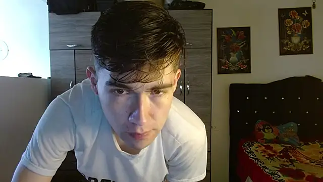 Snapshot of samael1107 chatting on 12.02.25 samael1107 online show from 12.02.25