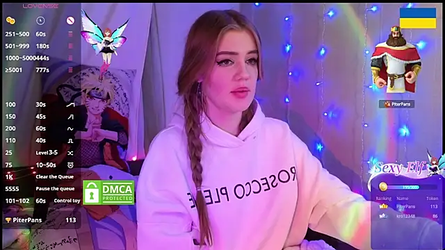 RedVelveten online show from 02.20.25