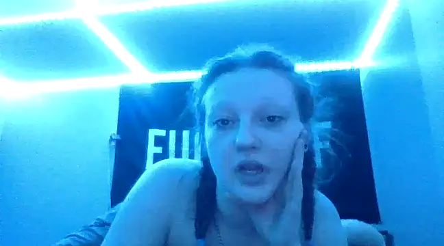 Snapshot of angel_star420864 chatting on 12.30.24 angel star420864 online show from 12.30.24