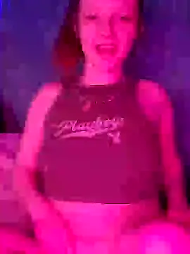 Snapshot of angel_star420864 chatting on 02.18.25 angel star420864 online show from 02.18.25