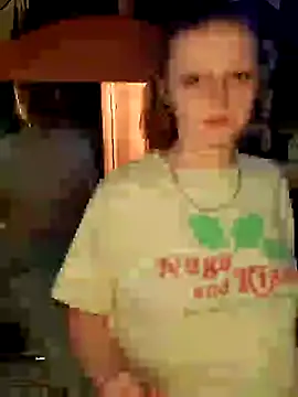 Snapshot of angel_star420864 chatting on 02.28.25 angel star420864 online show from 02.28.25