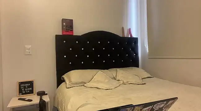 Snapshot of Scarlett_Jazmin chatting on 02.14.25 Scarlett Jazmin online show from 02.14.25