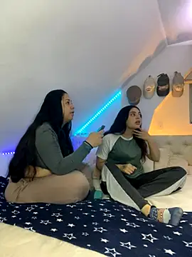 Snapshot of Scarlett_Jazmin chatting on 10.08.25 Scarlett Jazmin online show from 10.08.25