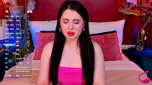 Mayzzie online show from 04.21.26