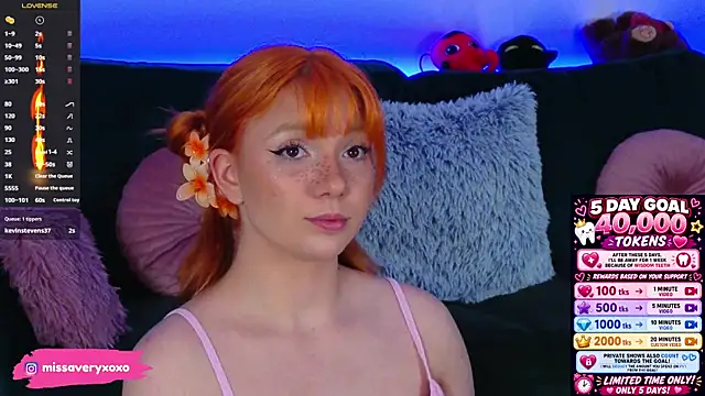 AveryWillow online show from 05.03.26