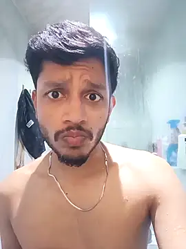 Snapshot of skinnyyyyyyyyy chatting on 10.31.25 skinnyyyyyyyyy online show from 10.31.25