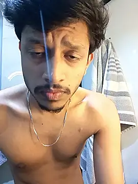 Snapshot of skinnyyyyyyyyy chatting on 11.30.25 skinnyyyyyyyyy online show from 11.30.25