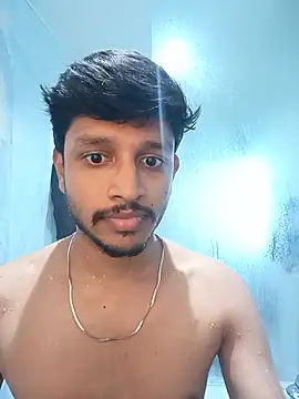 Snapshot of skinnyyyyyyyyy chatting on 01.13.26 skinnyyyyyyyyy online show from 01.13.26