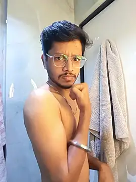 Snapshot of skinnyyyyyyyyy chatting on 01.19.26 skinnyyyyyyyyy online show from 01.19.26