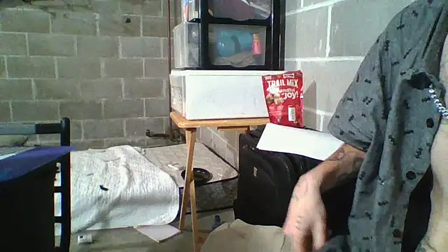 Snapshot of daddywithakink420 chatting on 09.10.25 daddywithakink420 online show from 09.10.25