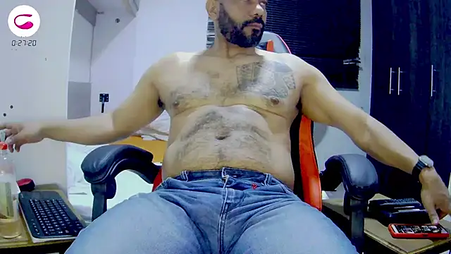 bruce bigg online show from 10.11.25