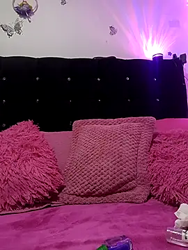 Snapshot of Hanna_Kinsley chatting on 02.09.26 Hanna Kinsley online show from 02.09.26