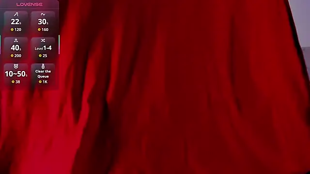 Snapshot of naomiii__ chatting on 01.10.26 naomiii online show from 01.10.26