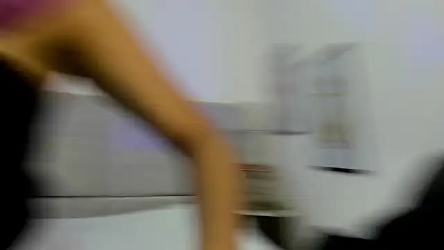 Snapshot of naomiii__ chatting on 01.19.26 naomiii online show from 01.19.26