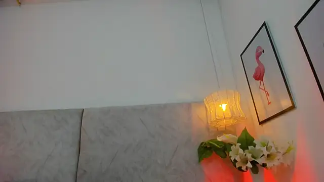 naomiii   online show from 03.06.26