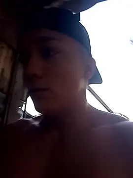 tayson  online show from 10.08.25