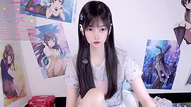 Snapshot of Xiaomi-Angela chatting on 05.28.26 Xiaomi-Angela online show from 05.28.26