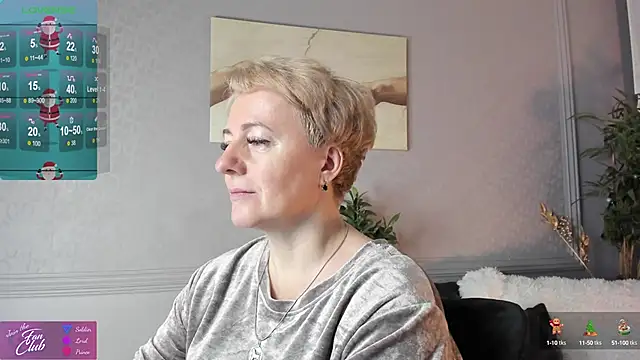 Nika Smit online show from 12.25.24