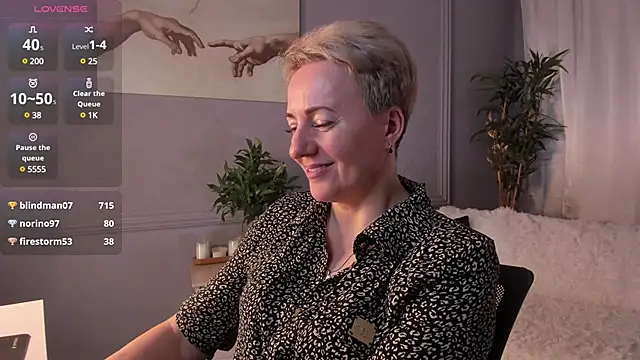 Nika Smit online show from 03.22.25