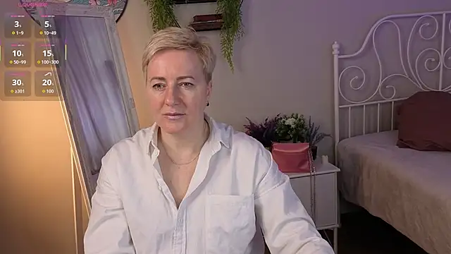 Nika Smit online show from 05.07.26