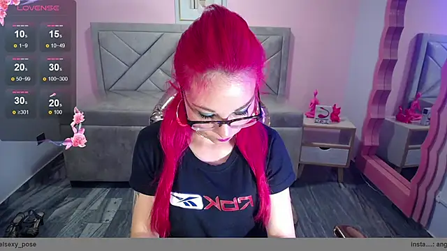 Snapshot of abril_ch_ chatting on 11.29.25 abril ch online show from 11.29.25