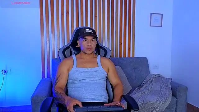 estebandelouis online show from 05.19.26