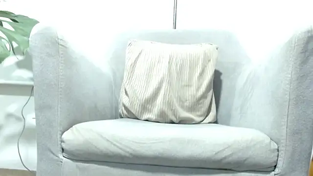 estebandelouis online show from 06.10.26